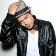 Bruno Mars nastupa na dodeli MTV EMA 