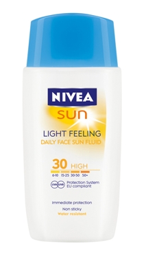 Nivea Light Feeling fluid za lice SPF30