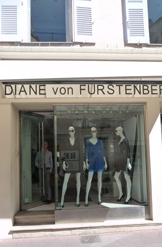 DVF