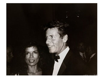 Bianca Jagger i Calvin Klein 